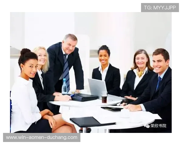 国际真人教程：多国文化背景下的礼仪规范与行为习惯