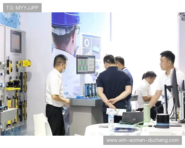 探秘真人视讯真人版背后玄机，揭秘行业领先技术与安全保障