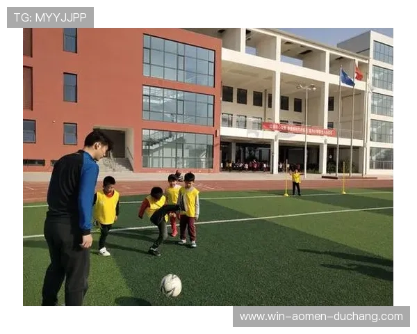 欧博真人足球让玩家身临其境体验高品质足球游戏娱乐新时代